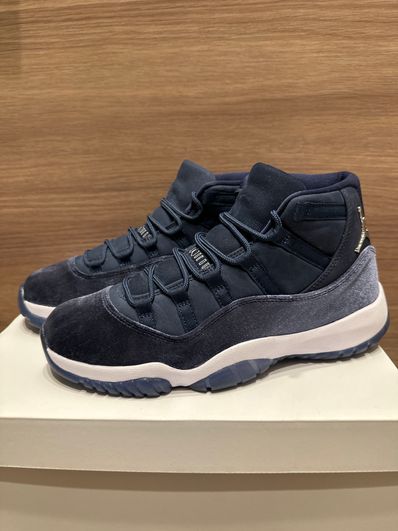 Nike Women's Air Jordan 11 "Midnight Navy"