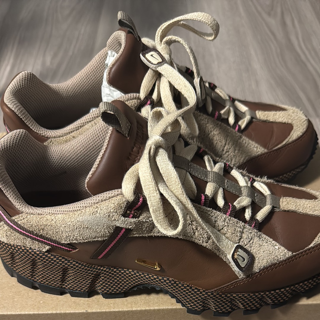 Jacquemus × Nike Women's Air Humara LX "Ale Brown and Gold"