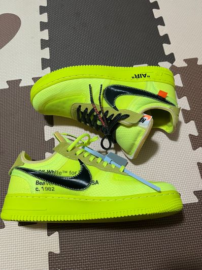 Off-White × Nike Air Force 1 Low "Volt"