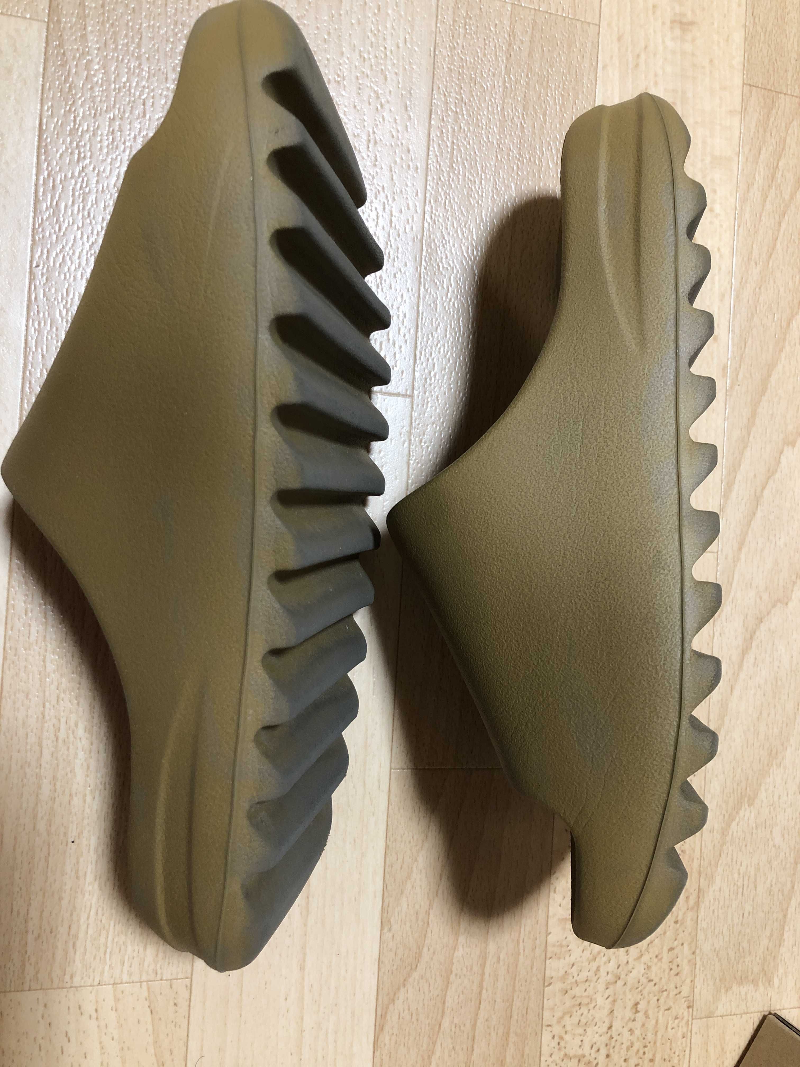 adidas YEEZY Slide "Ochre"