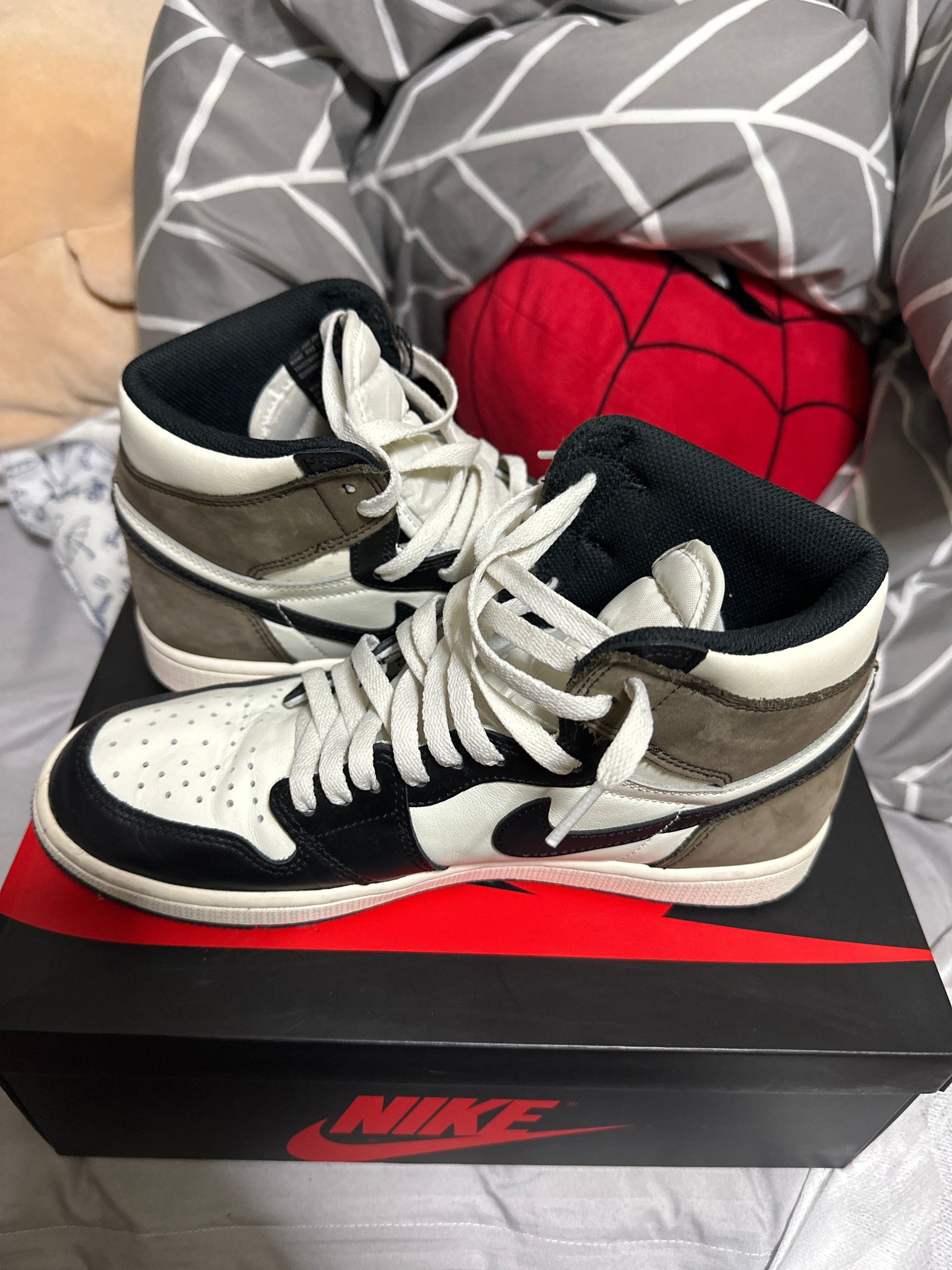 Nike Air Jordan 1 High OG "Sail/Dark Mocha/Black"