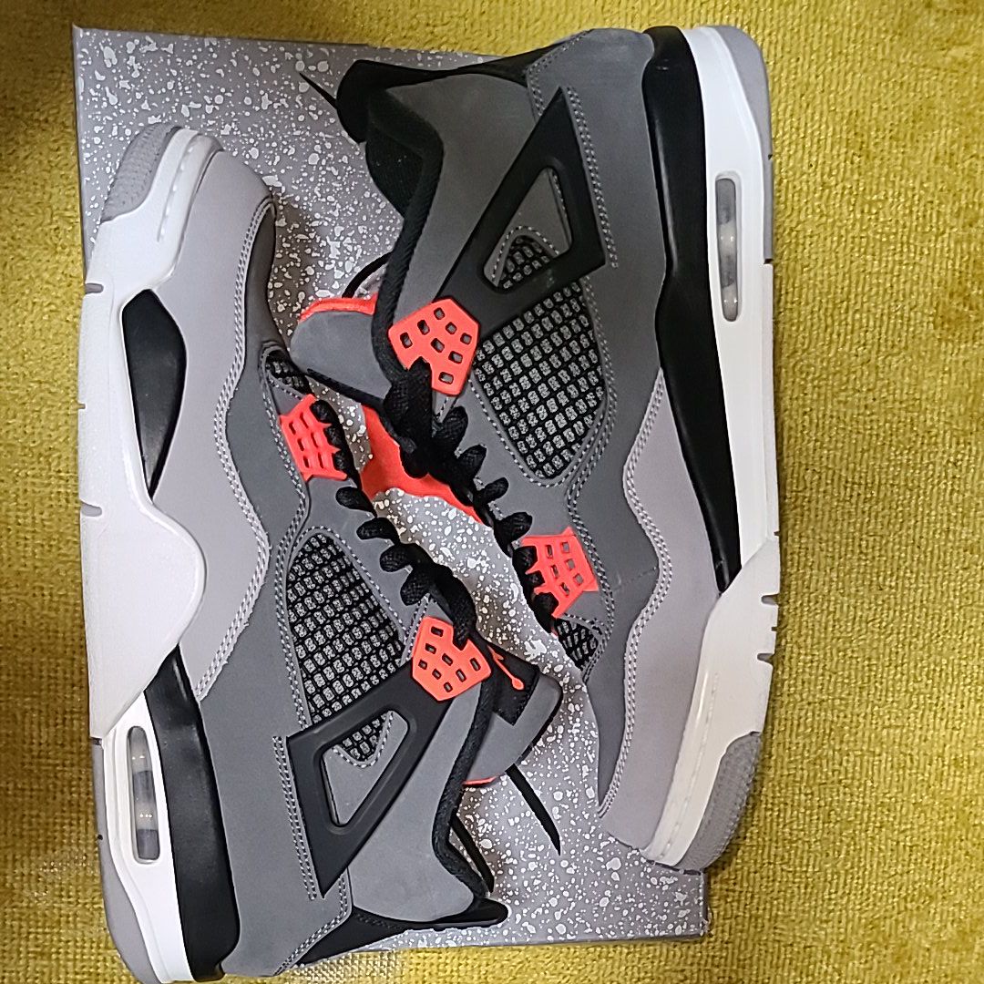 Nike Air Jordan 4 Retro "Infrared 23"