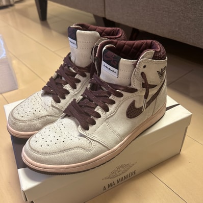 A Ma Maniere × Nike Air Jordan 1 Retro High OG "Sail and Burgundy"