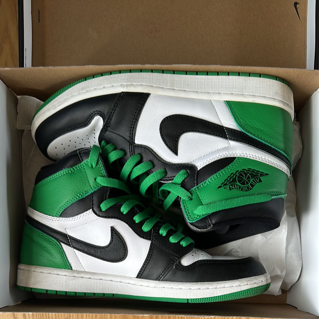 Nike Air Jordan 1 Retro High OG "Celtics/Black and Lucky Green" (2023)