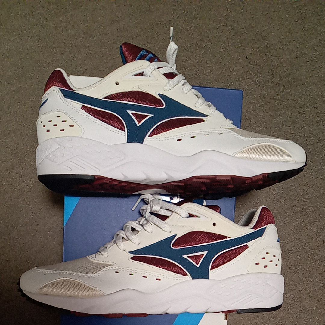 Mizuno Contender "White/Navy/Burgundy"