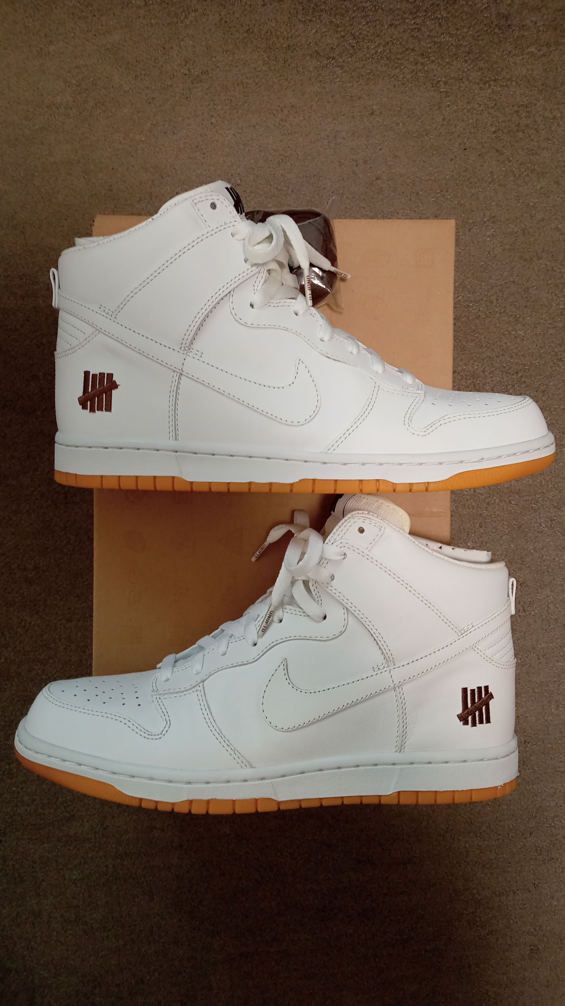 UNDEFEATED × Nike Dunk High Bring Back Pack "White"