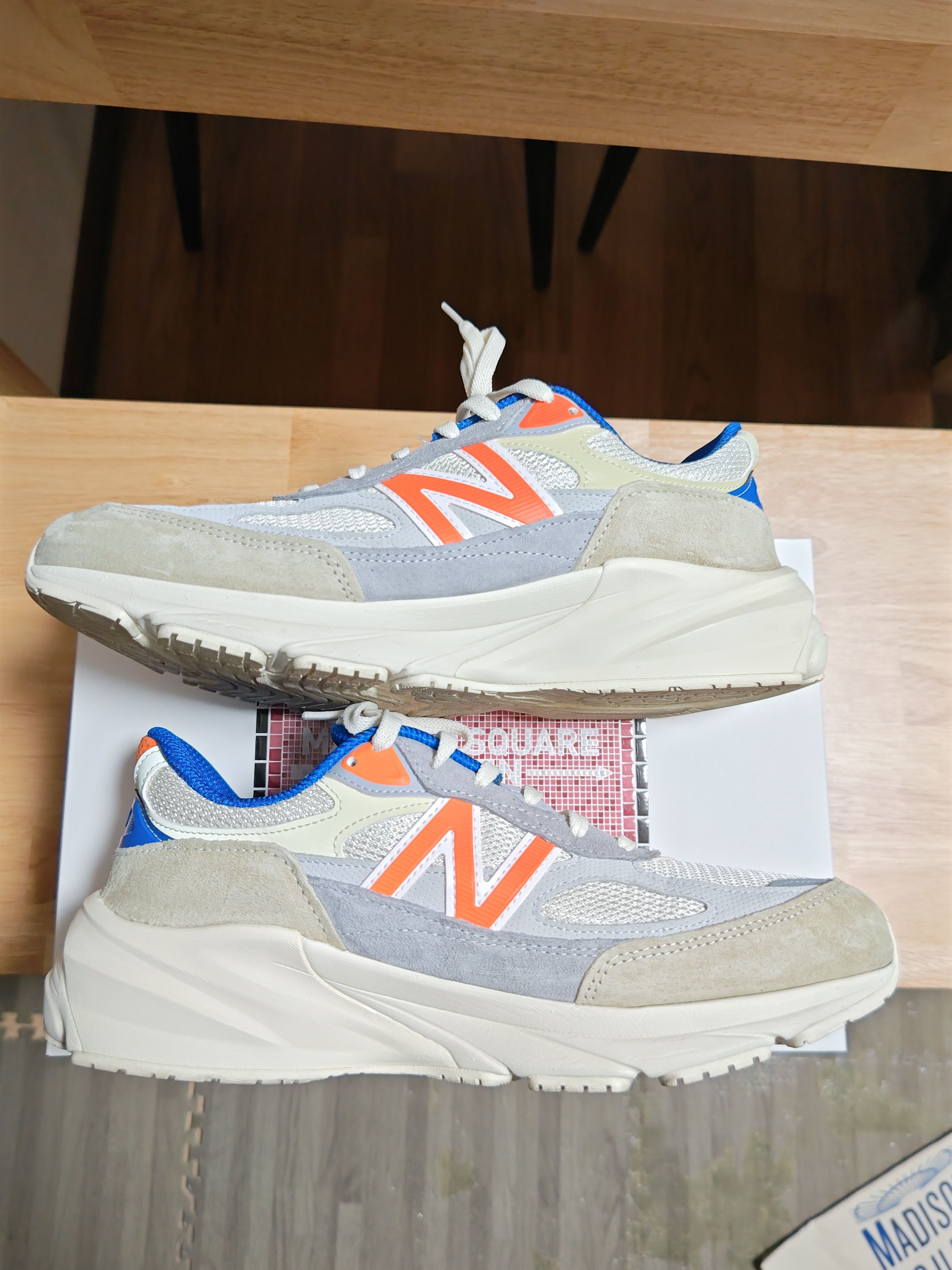 KITH × New Balance 990V6 Madison Square Garden "Sanddrift"