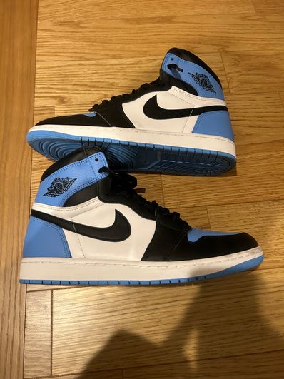 Nike Air Jordan 1 Retro High OG "University Blue/UNC Toe"