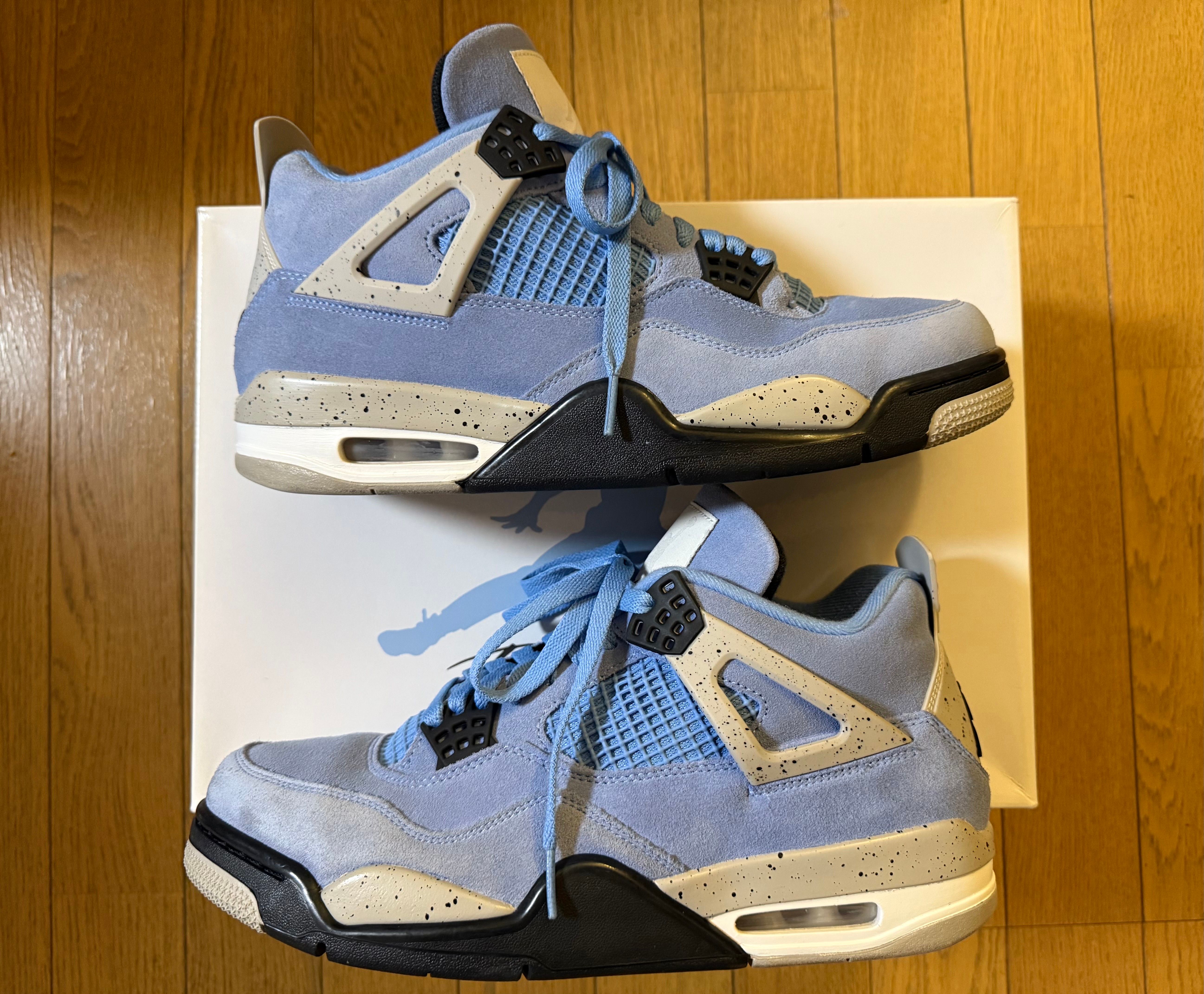 Nike Air Jordan 4 "University Blue"