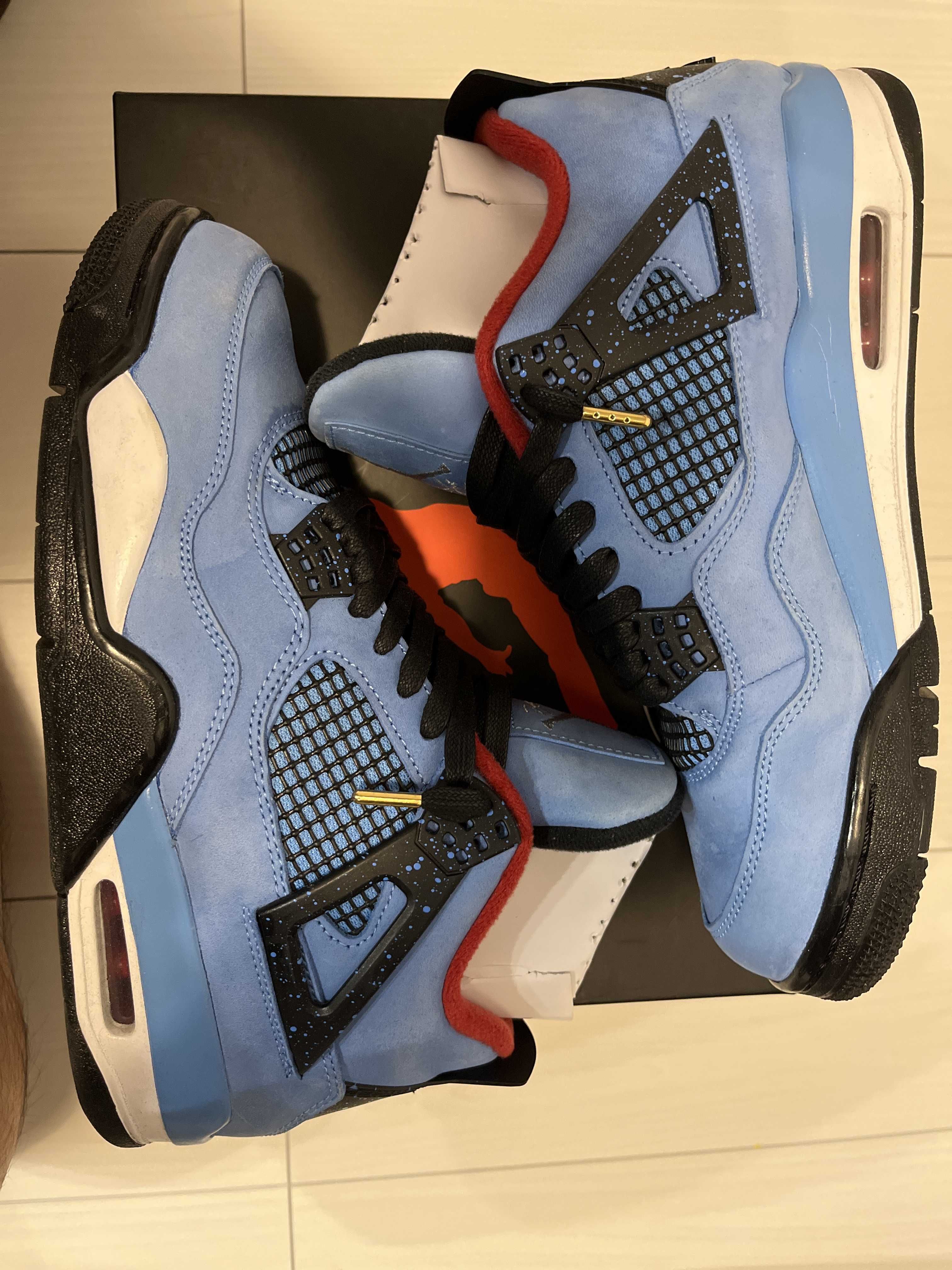 Travis Scott × Nike Air Jordan 4 Retro Cactus Jack "University Blue"