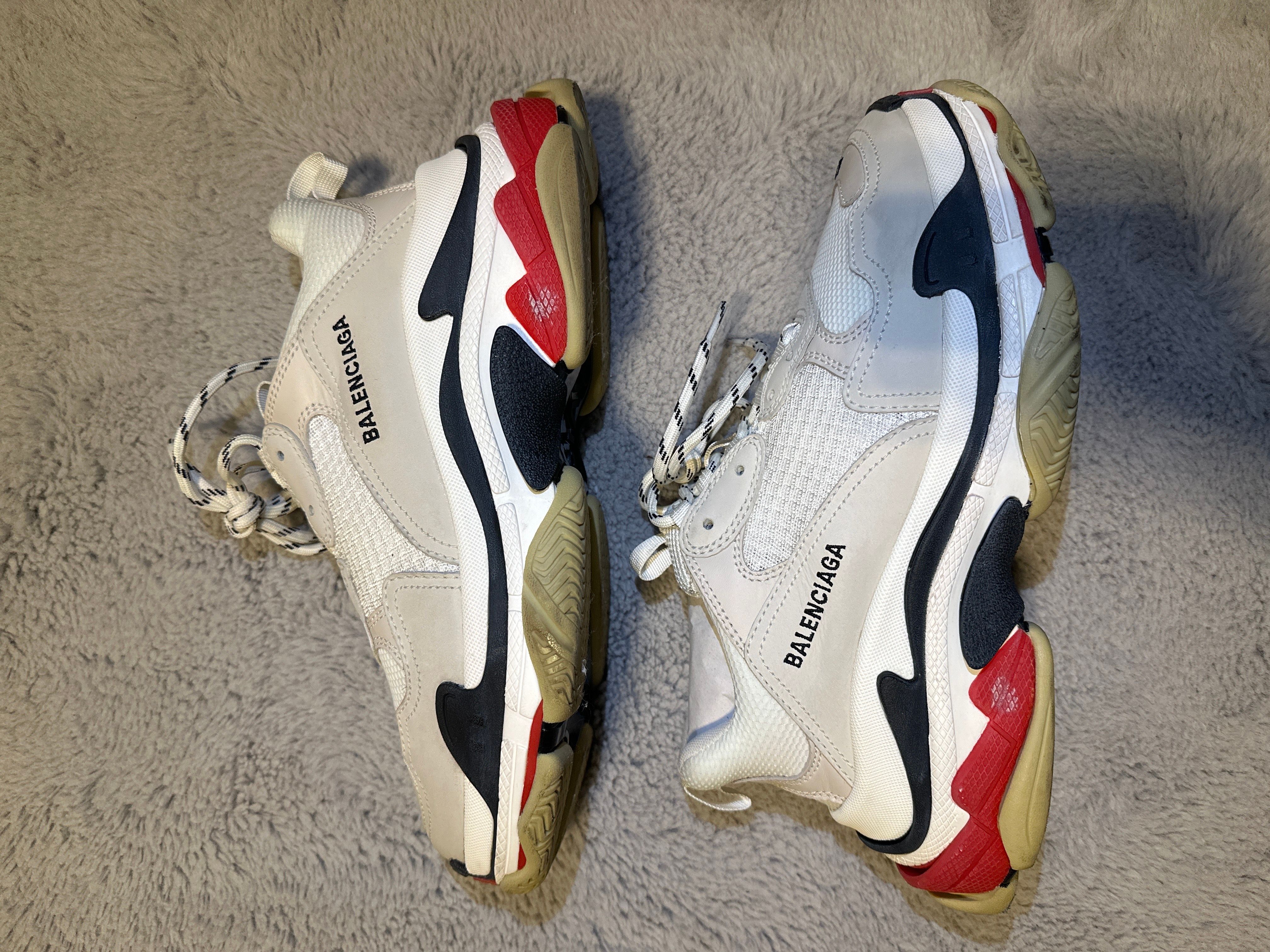 BALENCIAGA TRIPLE S "RED/WHITE"