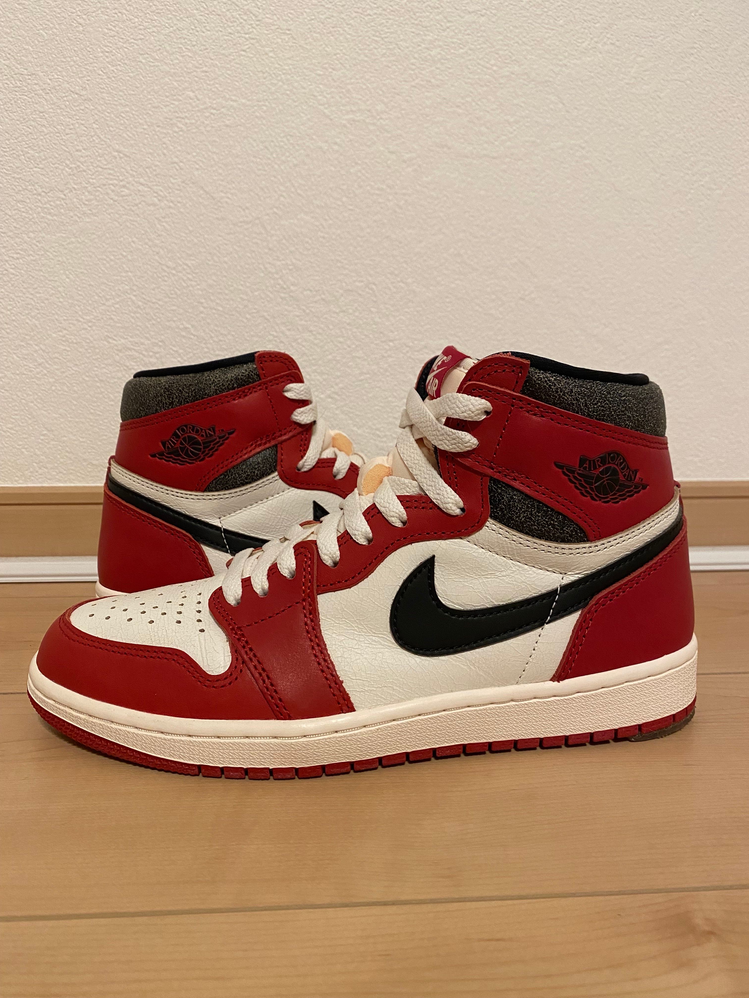 Nike Air Jordan 1 High OG "Lost & Found/Chicago"