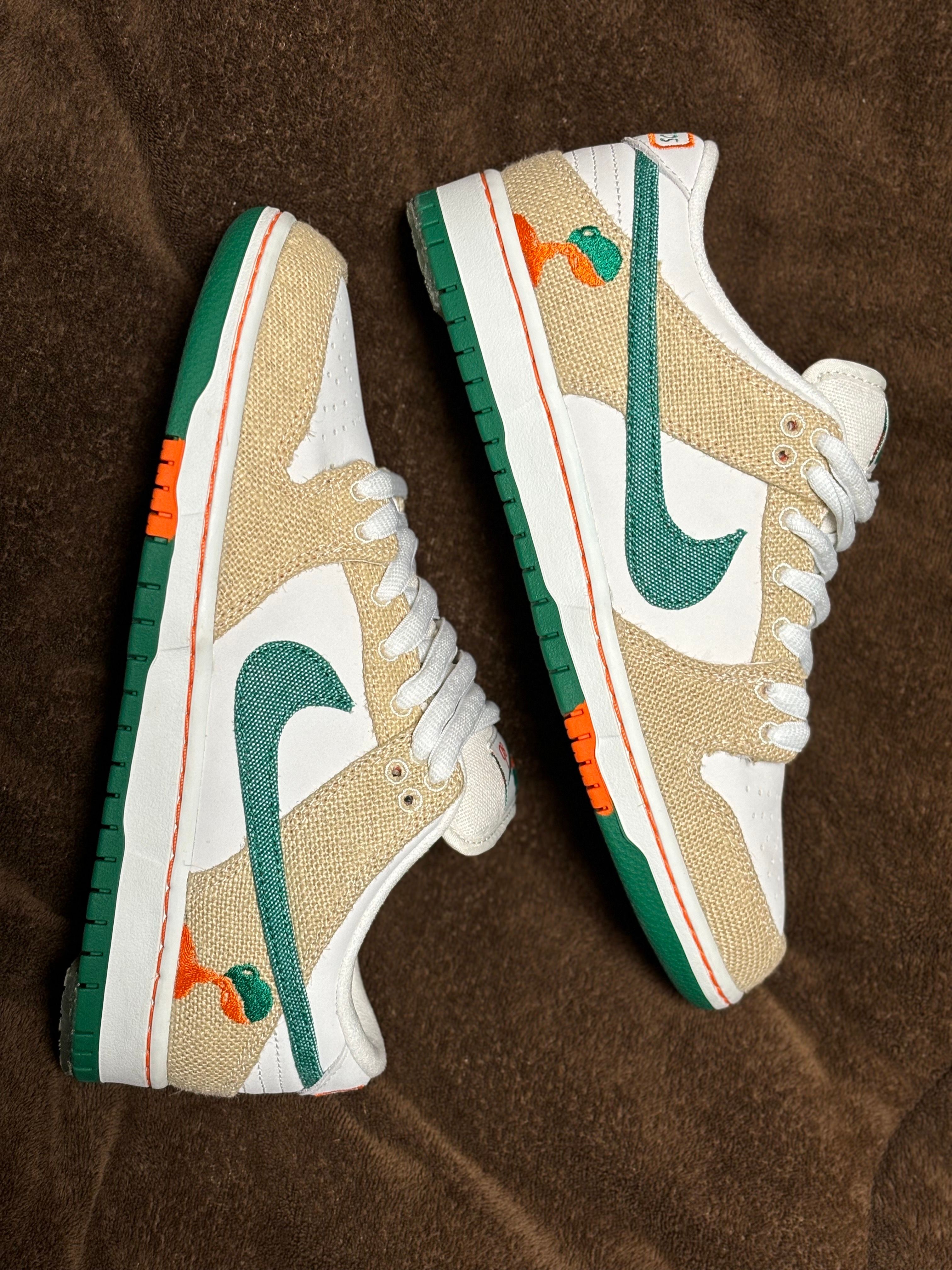 Jarritos × Nike SB Dunk Low "Phantom and Malachite"