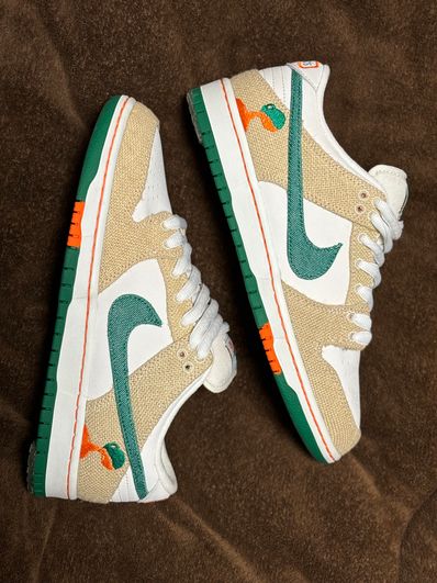 Jarritos × Nike SB Dunk Low "Phantom and Malachite"