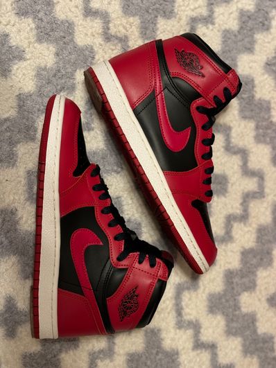 Nike Air Jordan 1 High ’85 "Varsity Red"