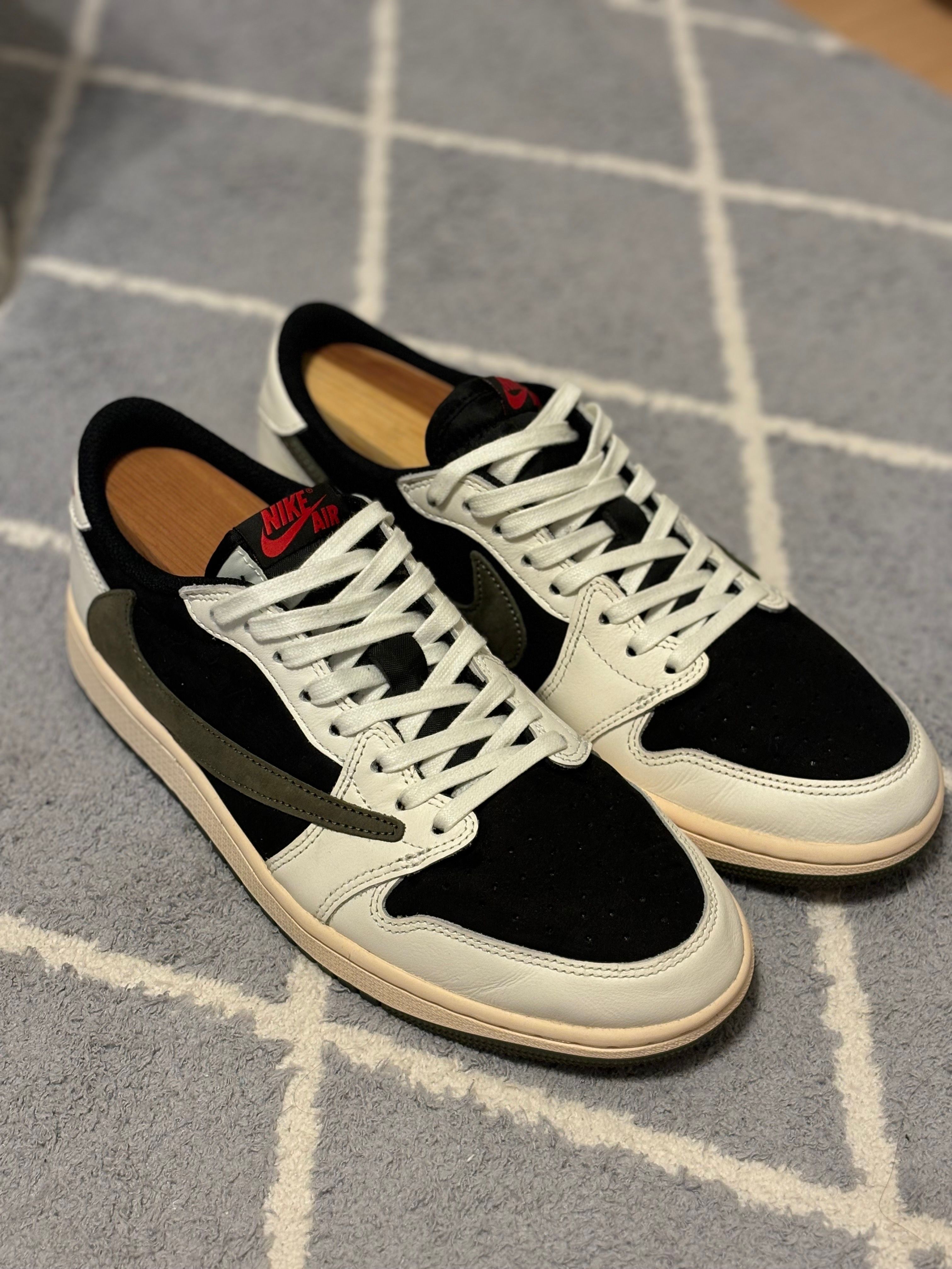 Travis Scott × Nike Women's Air Jordan 1 Low OG "Medium Olive"