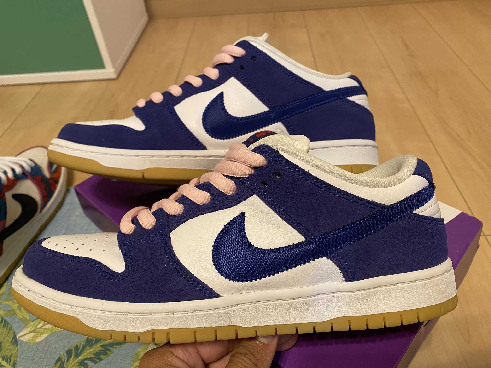 Nike SB Dunk Low "Los Angeles Dodgers/Deep Royal Blue"