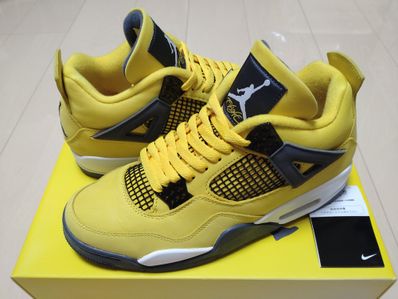 Nike Air Jordan 4 "Tour Yellow"