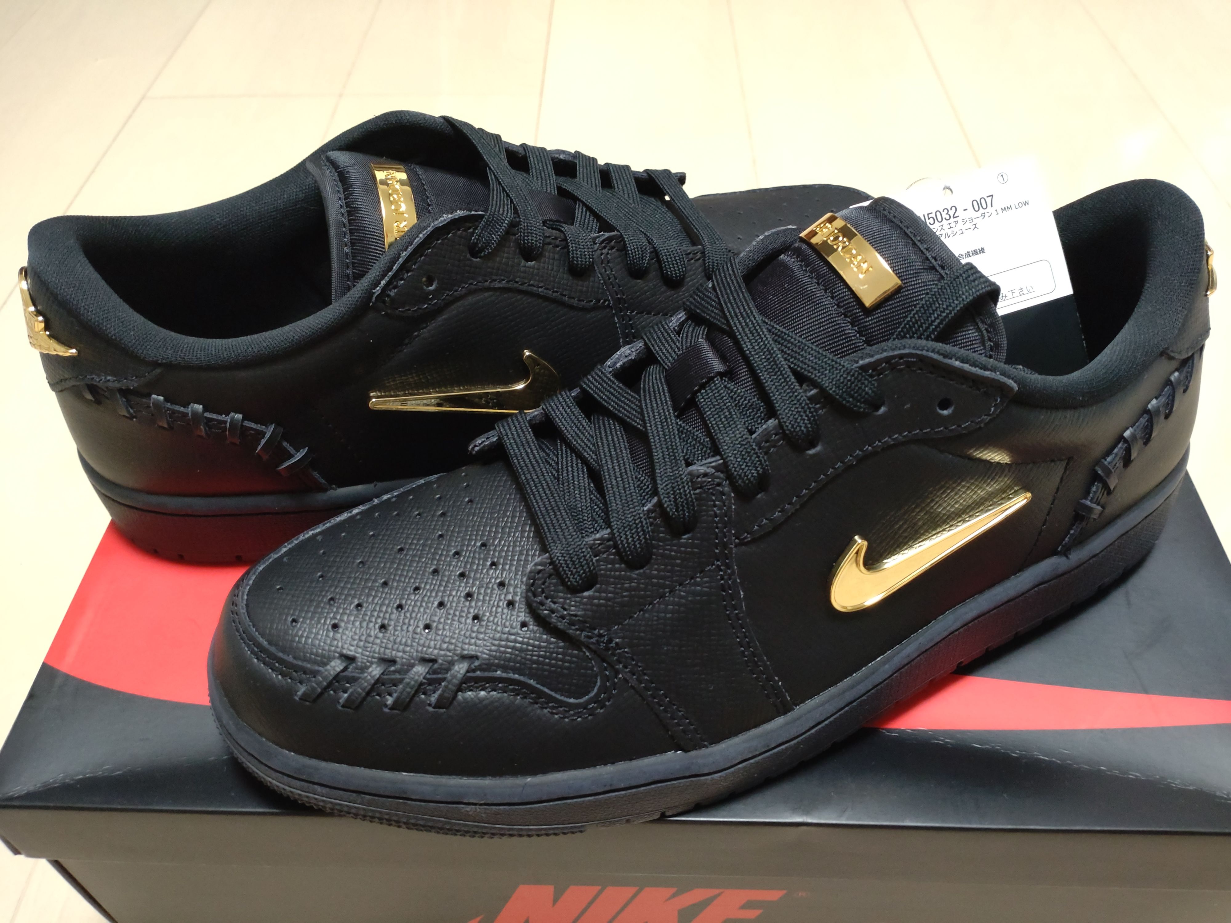 Nike Women's Air Jordan 1 Low MM "Black/Metallic Gold"