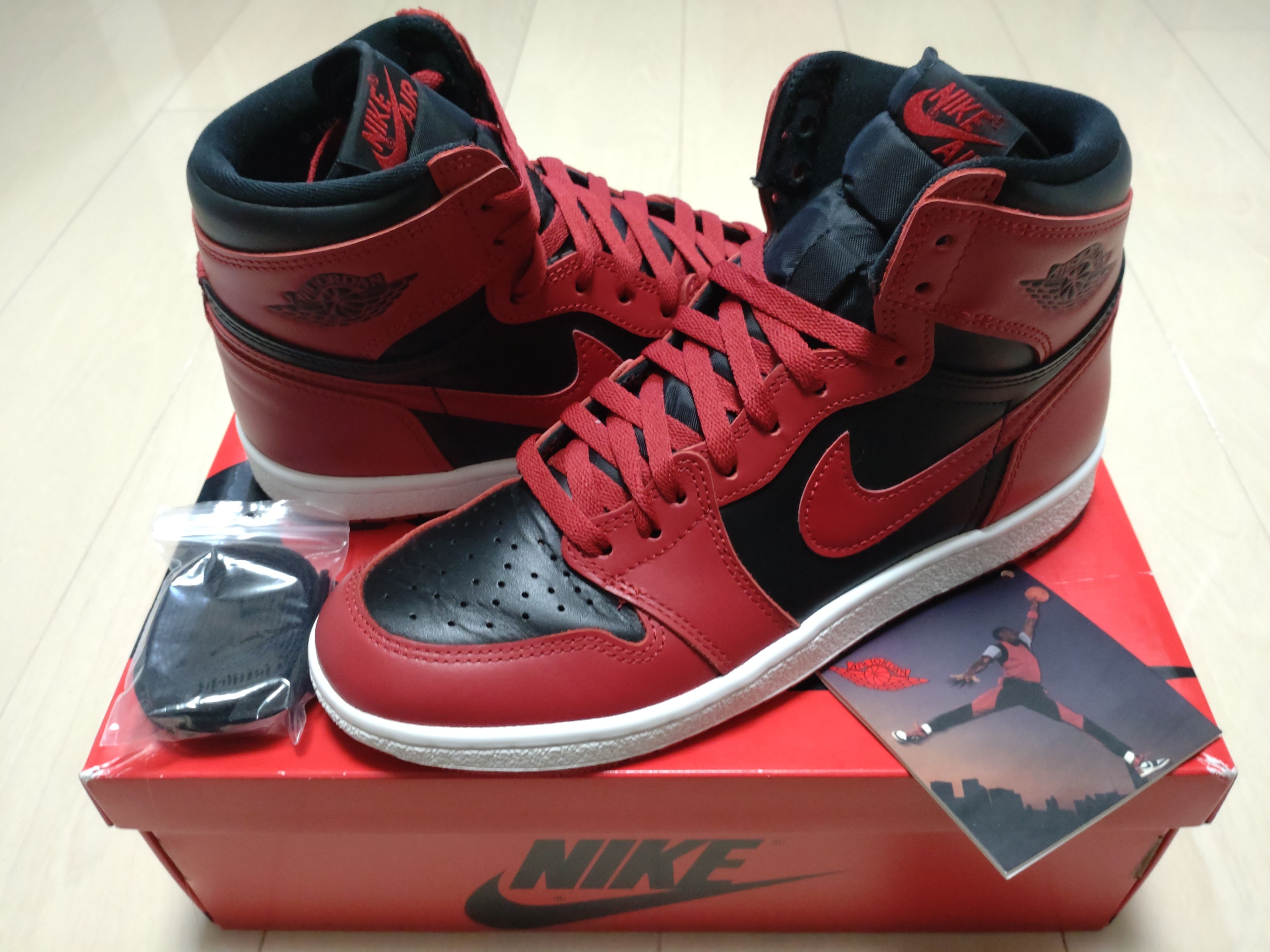 Nike Air Jordan 1 High ’85 "Varsity Red"