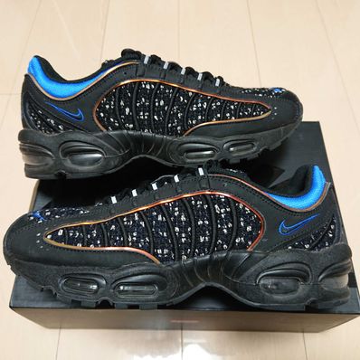 Supreme × Nike Air Max Tailwind 4 "Black"