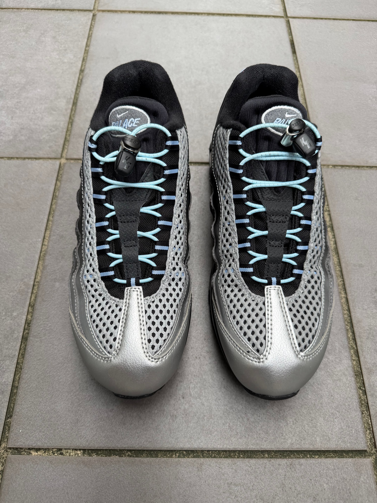 Palace Skateboards × Nike Air Max 95 Big Bubble "Metallic Silver/Aluminum"