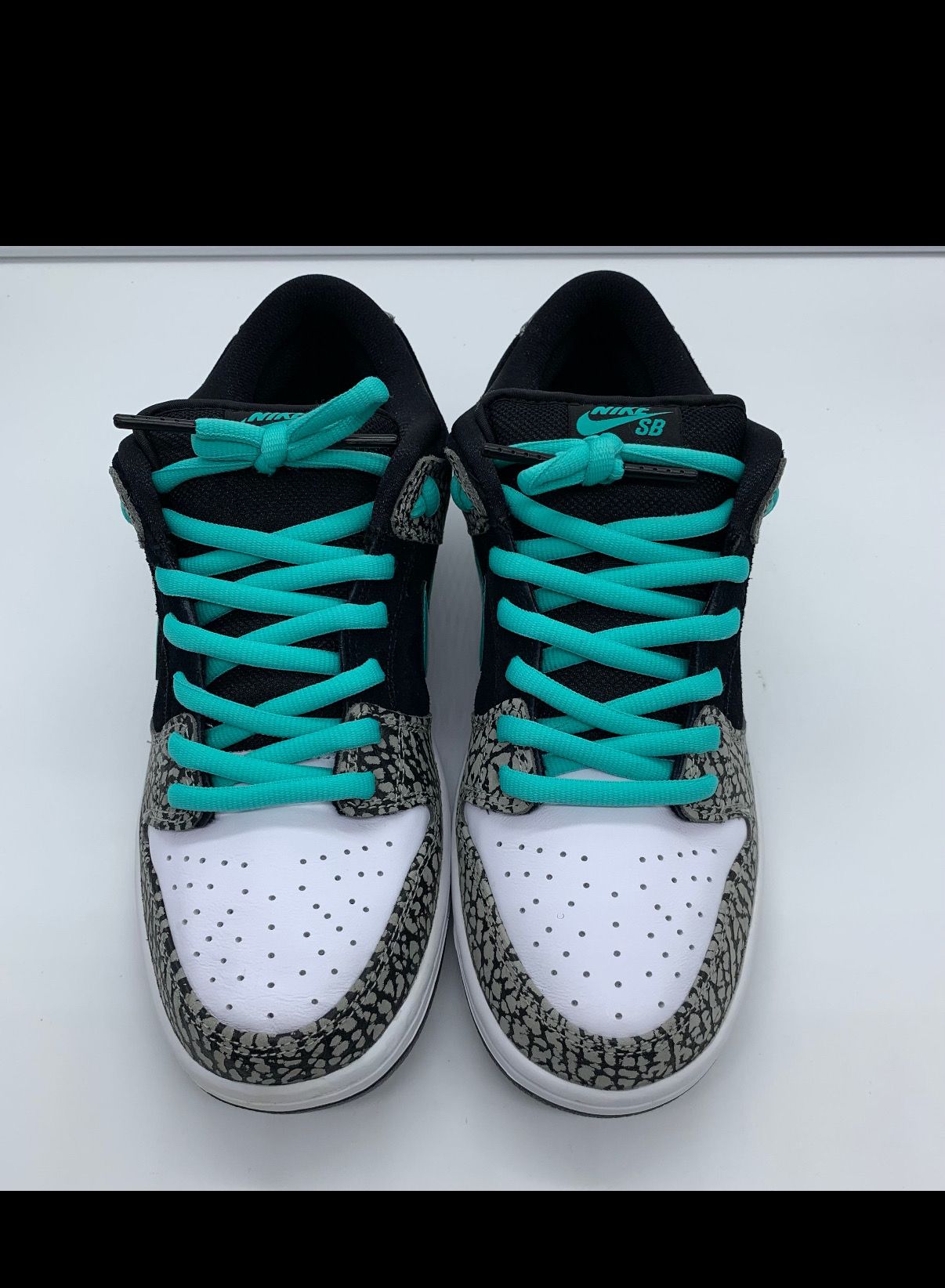 Nike SB Dunk Low "Elephant/Safari"