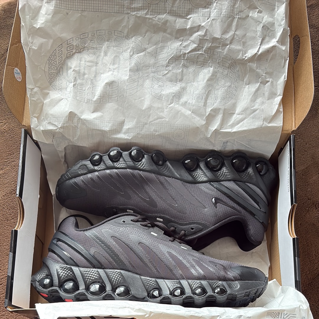 Nike Air Max DN8 "Triple Black"