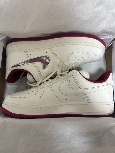 Nike Women's Air Force 1 Low "Valentine’s Day" (2024)