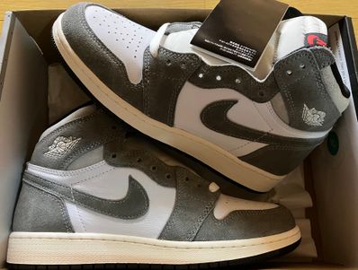 Nike GS Air Jordan 1 Retro High OG "Black and Smoke Grey"