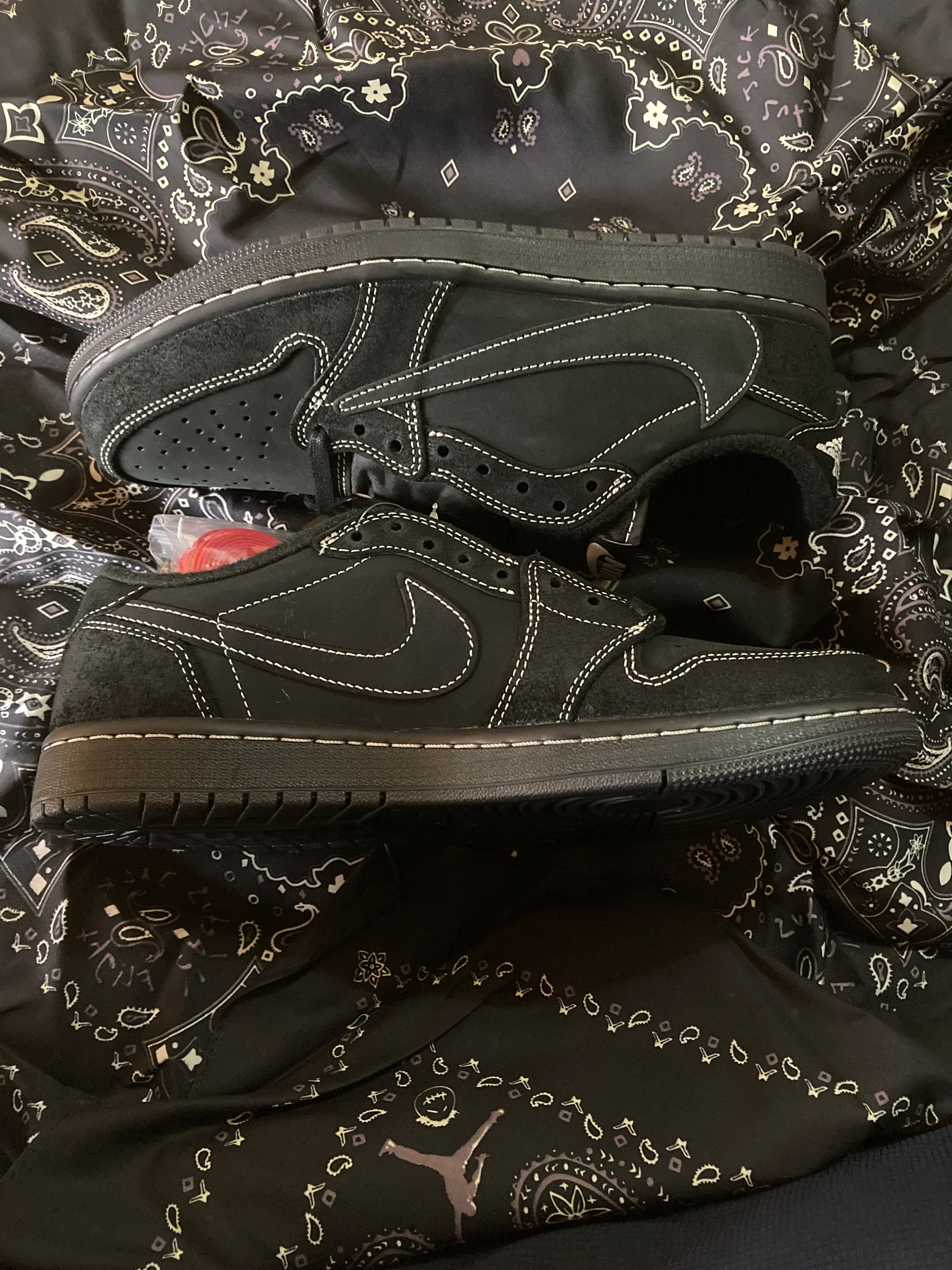 Travis Scott × Nike Air Jordan 1 Low OG SP "Black Phantom"