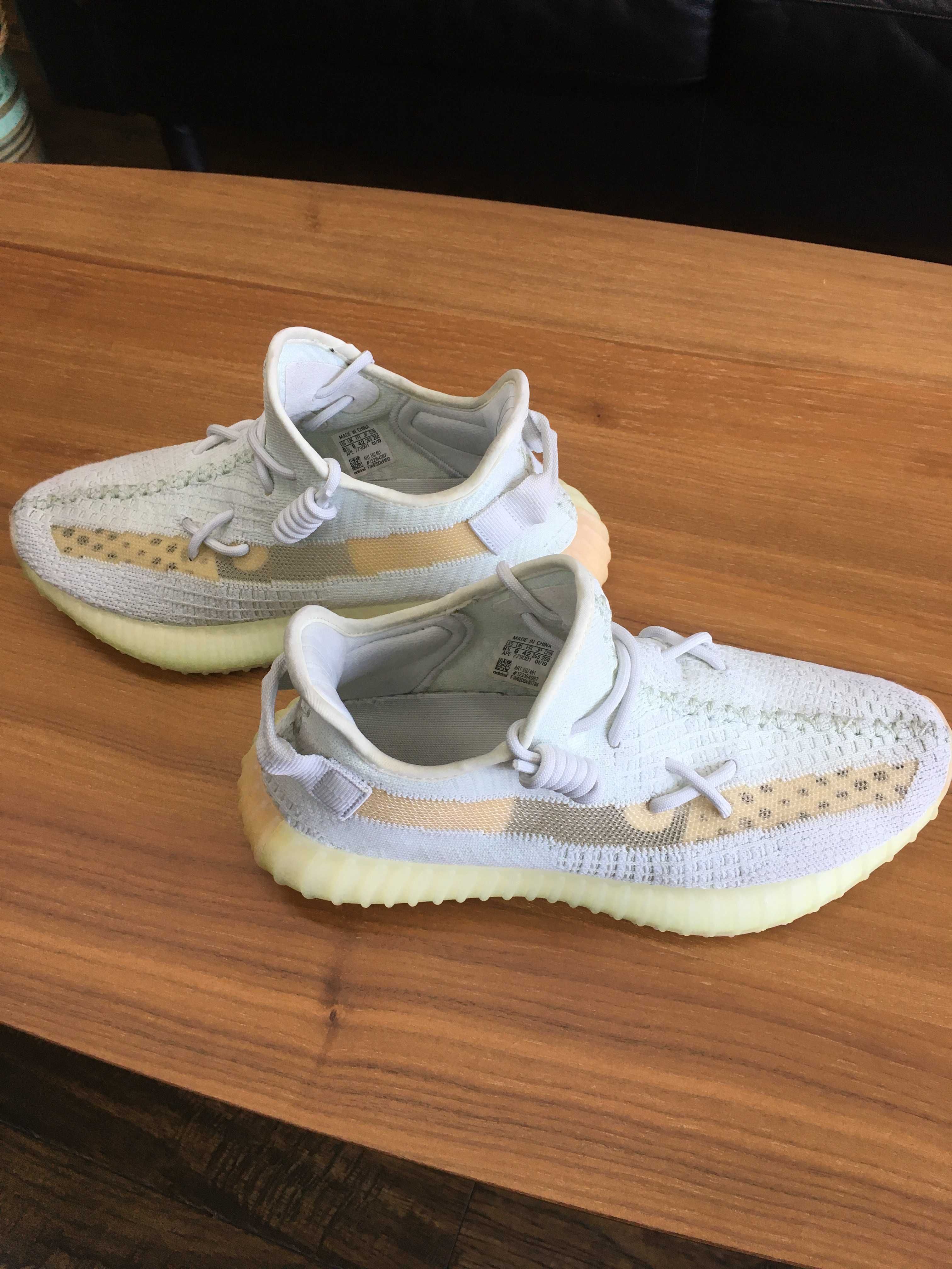 adidas Yeezy Boost 350 V2 "Hyperspace"
