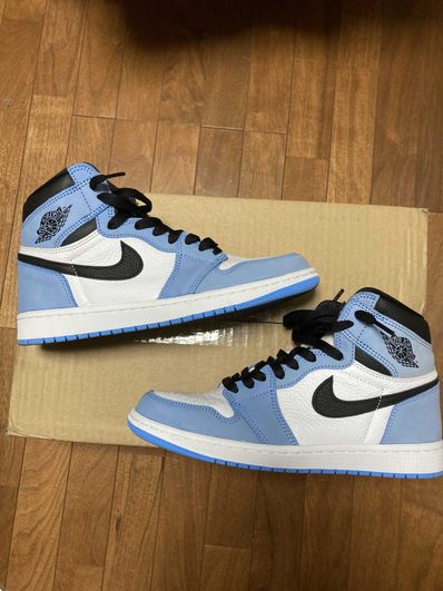 Nike Air Jordan 1 High OG "University Blue"