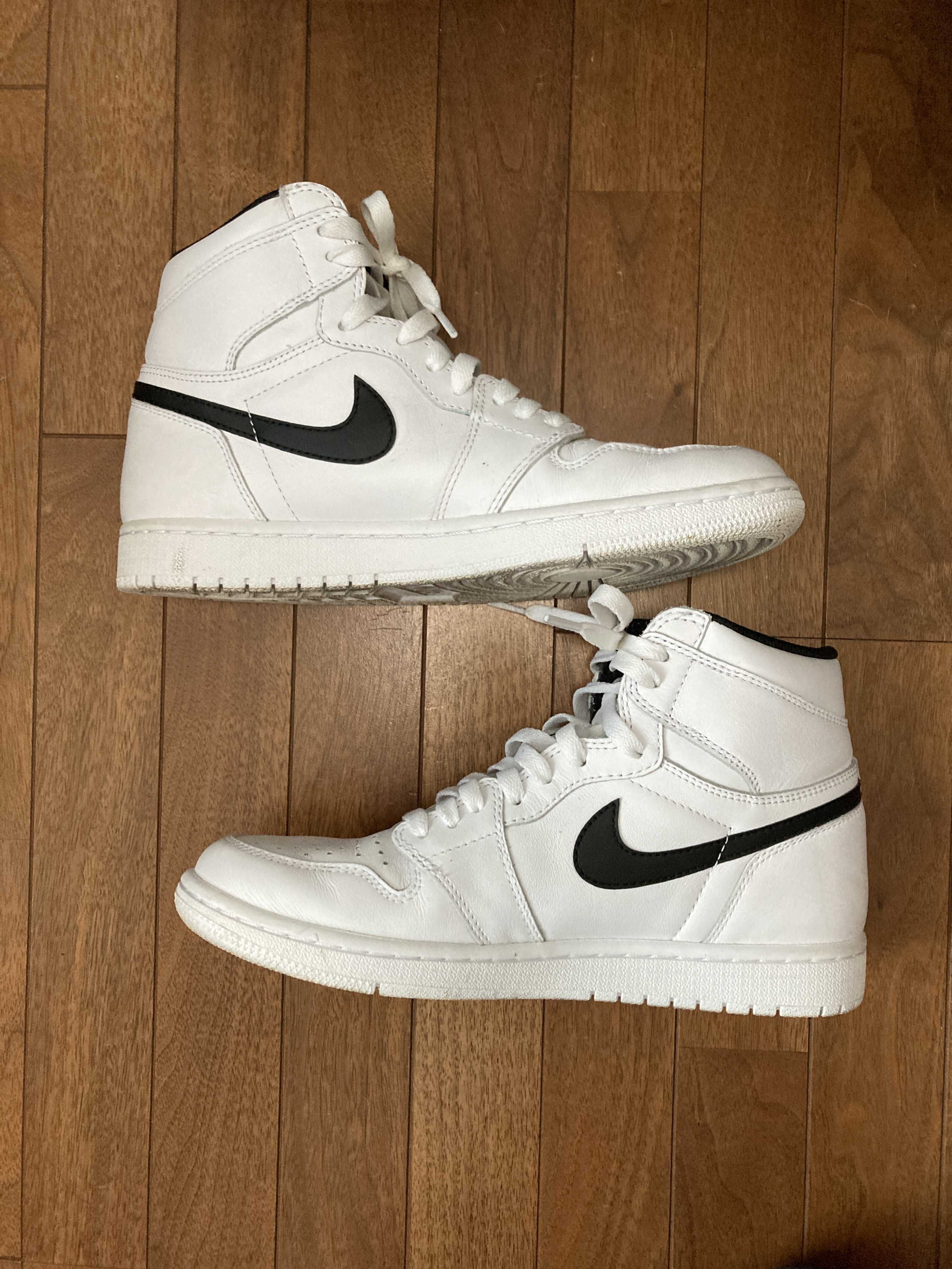 Nike Air Jordan 1 Retro High "Yin Yang White"