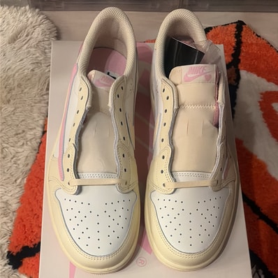 Travis Scott × Nike Air Jordan 1 Retro Low OG "Muslin/Shy Pink"