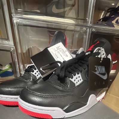 Nike Air Jordan 4 Retro "Bred Reimagined"