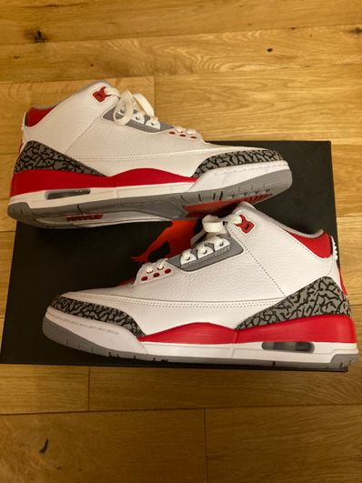 Nike Air Jordan 3 Retro OG "Fire Red" (2022)