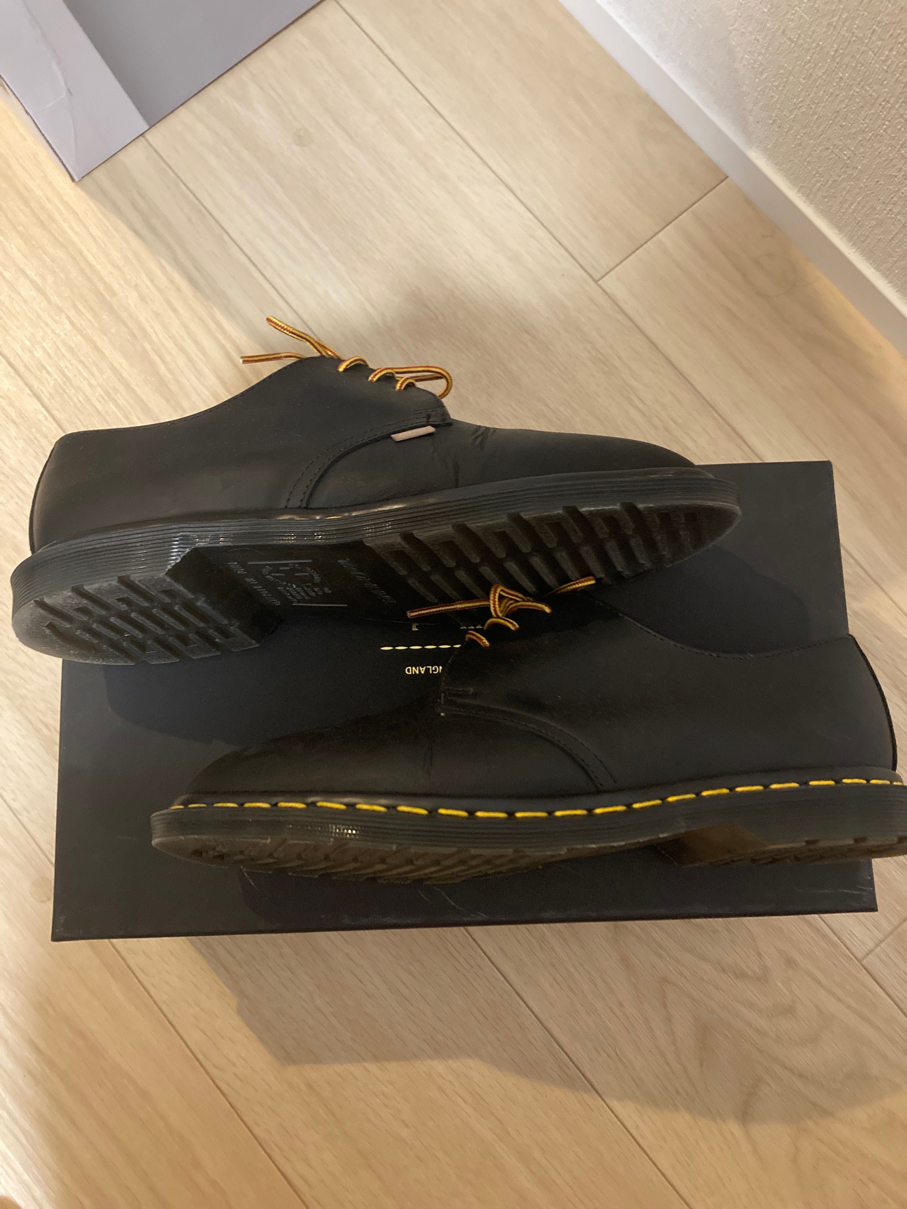 JJJJOUND × Dr.Martens Archie II "BLACK"