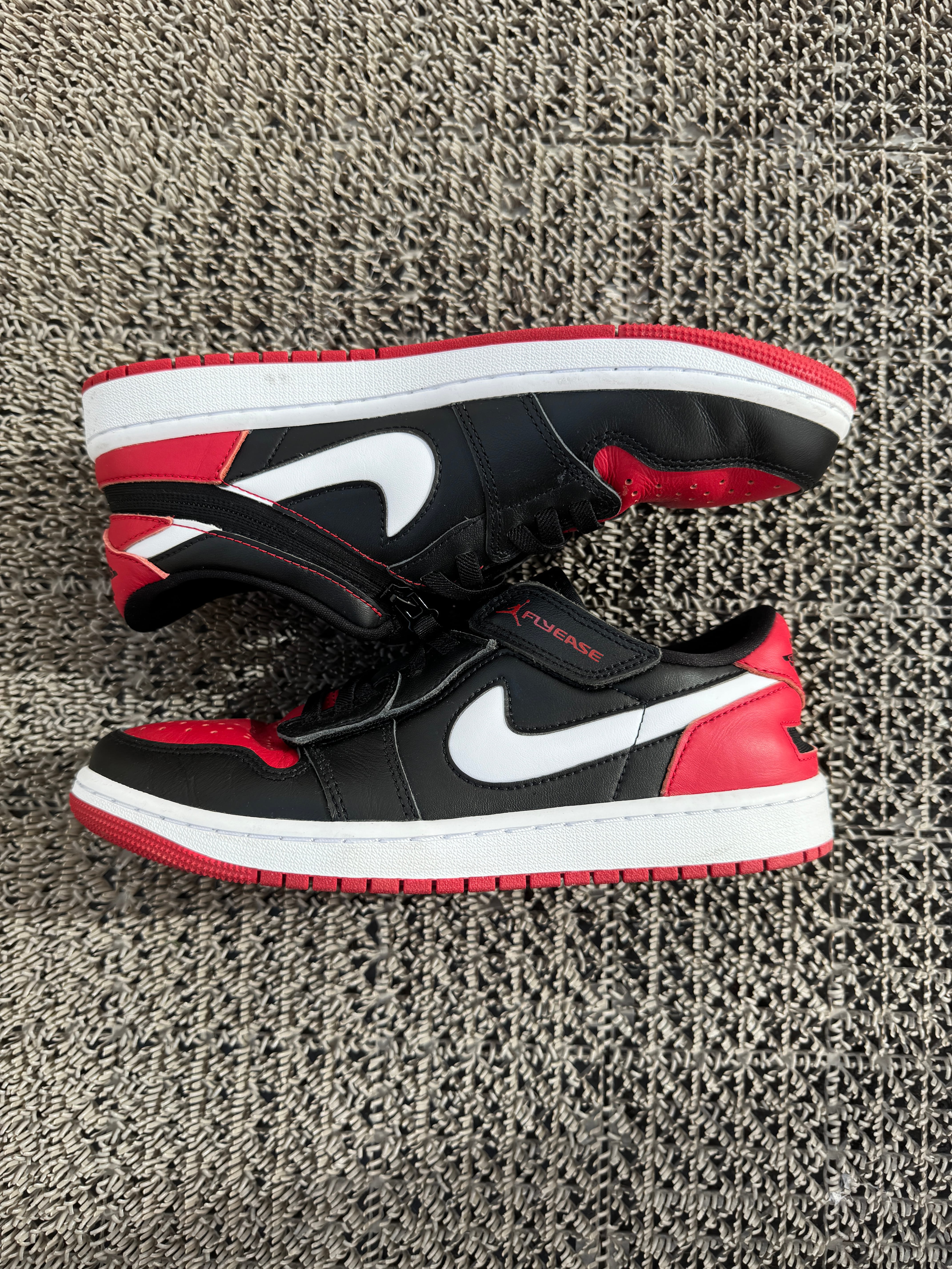 Nike Air Jordan 1 Low Flyease "Black/White/Gym Red"
