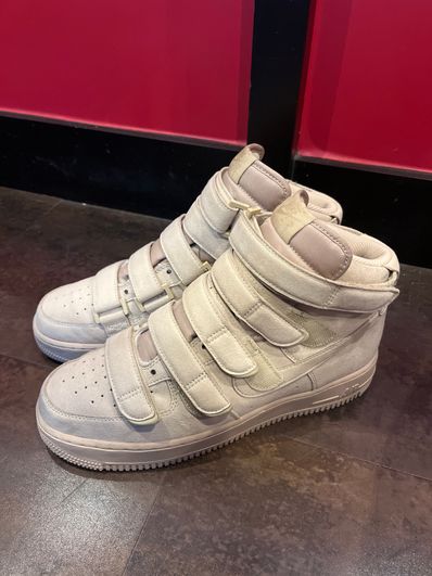 Billie Eilish × Nike Air Force 1 High '07 SP "Mushroom"