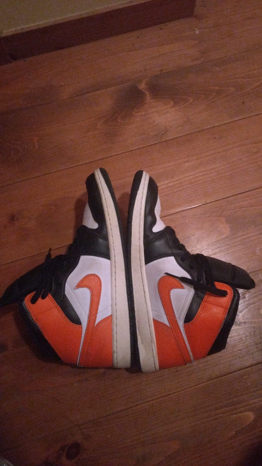 Nike Air Jordan 1 Mid "Shattered Backboard" (2025)