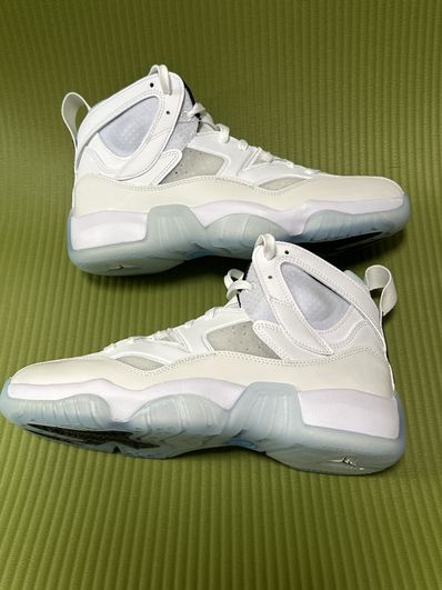 Nike Jumpman Two Trey "White/Black/University Blue"