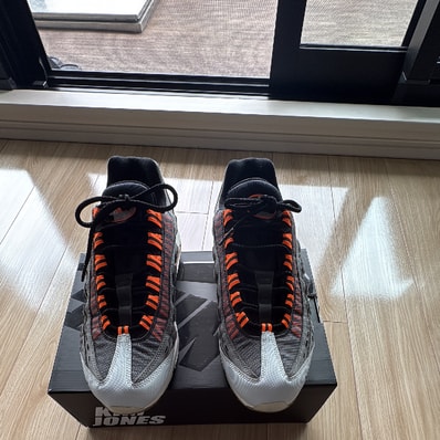 Kim Jones × Nike Air Max 95 "Black/Total Orange"