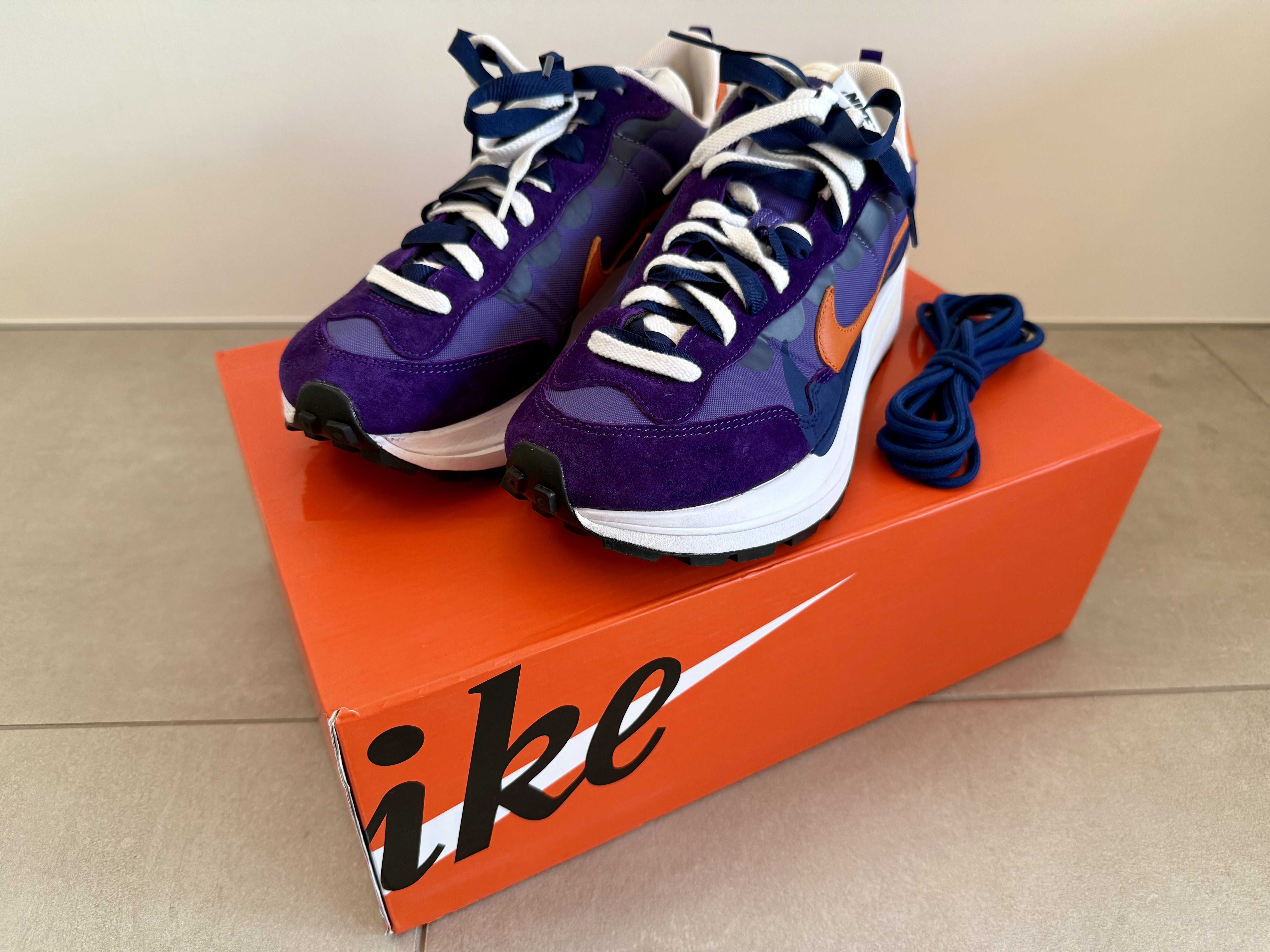 SACAI × NIKE VAPOR WAFFLE "DARK IRIS"