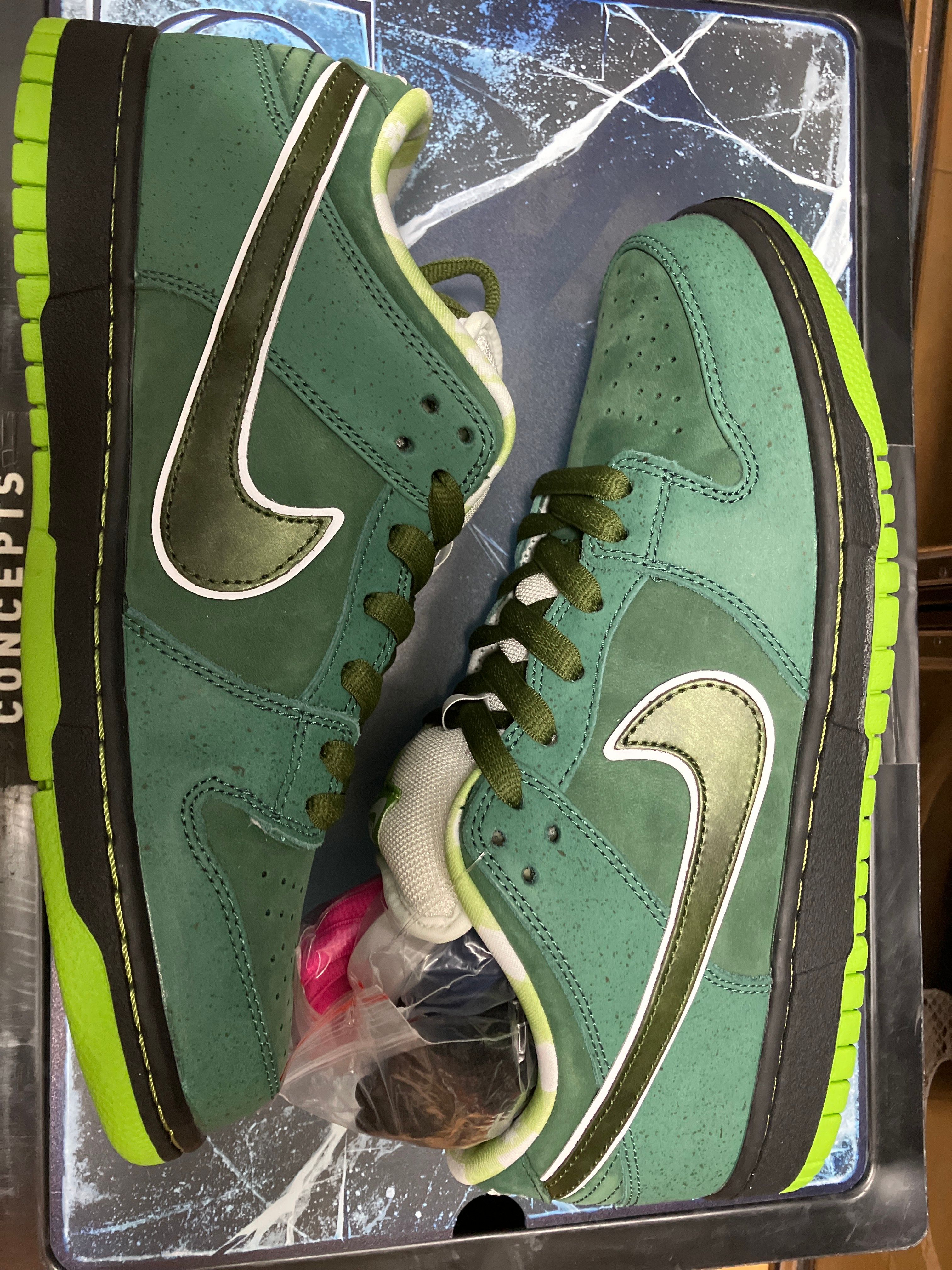 Concepts × Nike SB Dunk Low "Green Lobster"