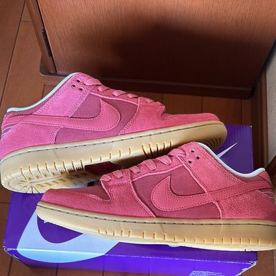 Nike SB Dunk Low "Adobe"