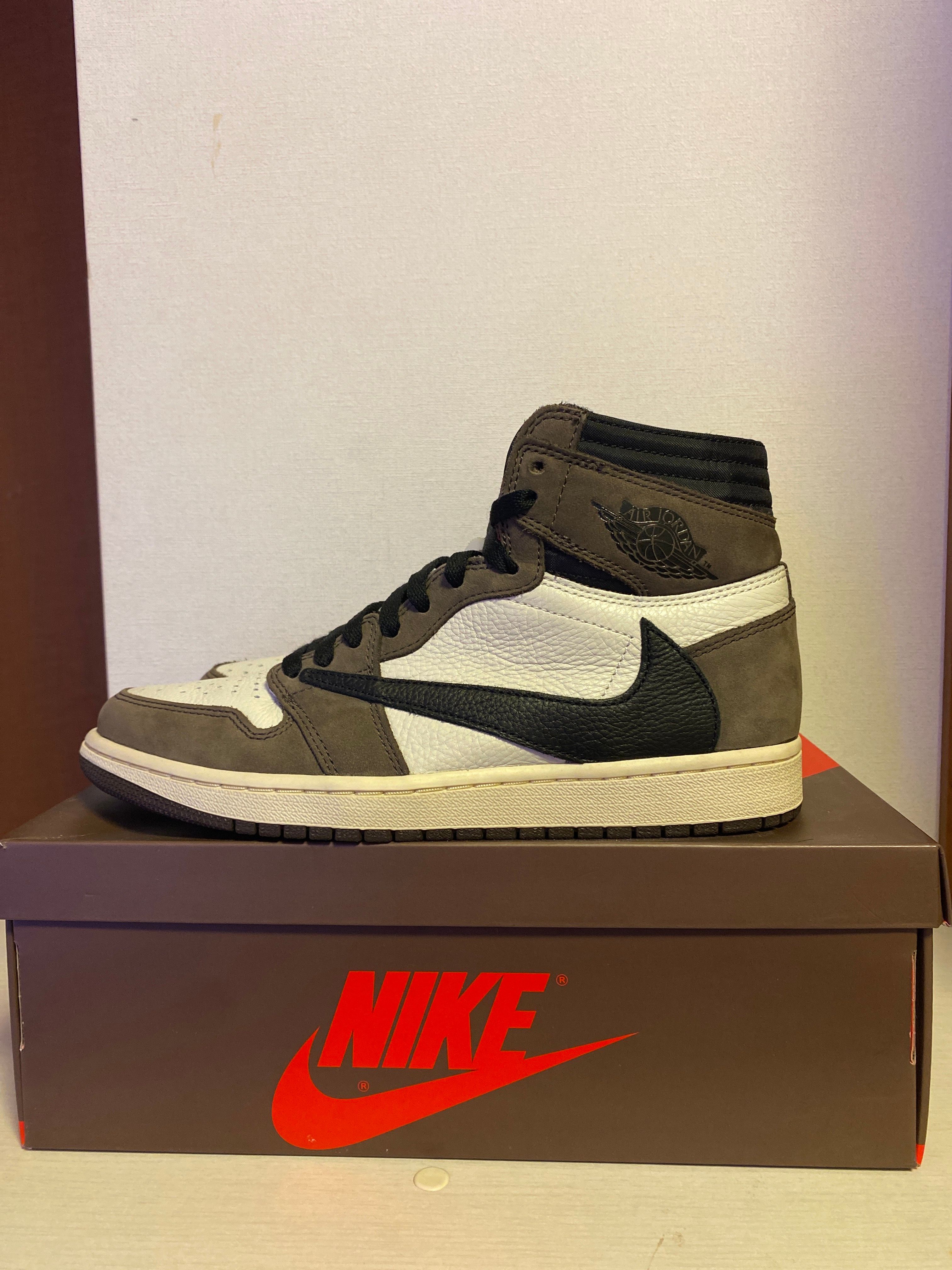 Travis Scott × Nike Air Jordan 1 Retro High OG TS SP "Sail/Dark Mocha"