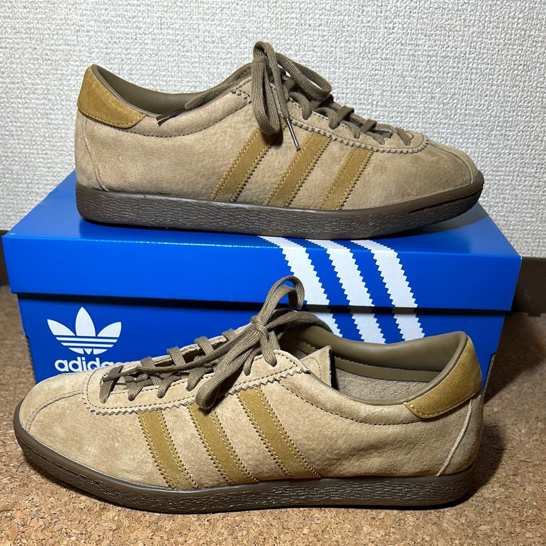 adidas Tobacco "Pantone/Mesa/Gum"