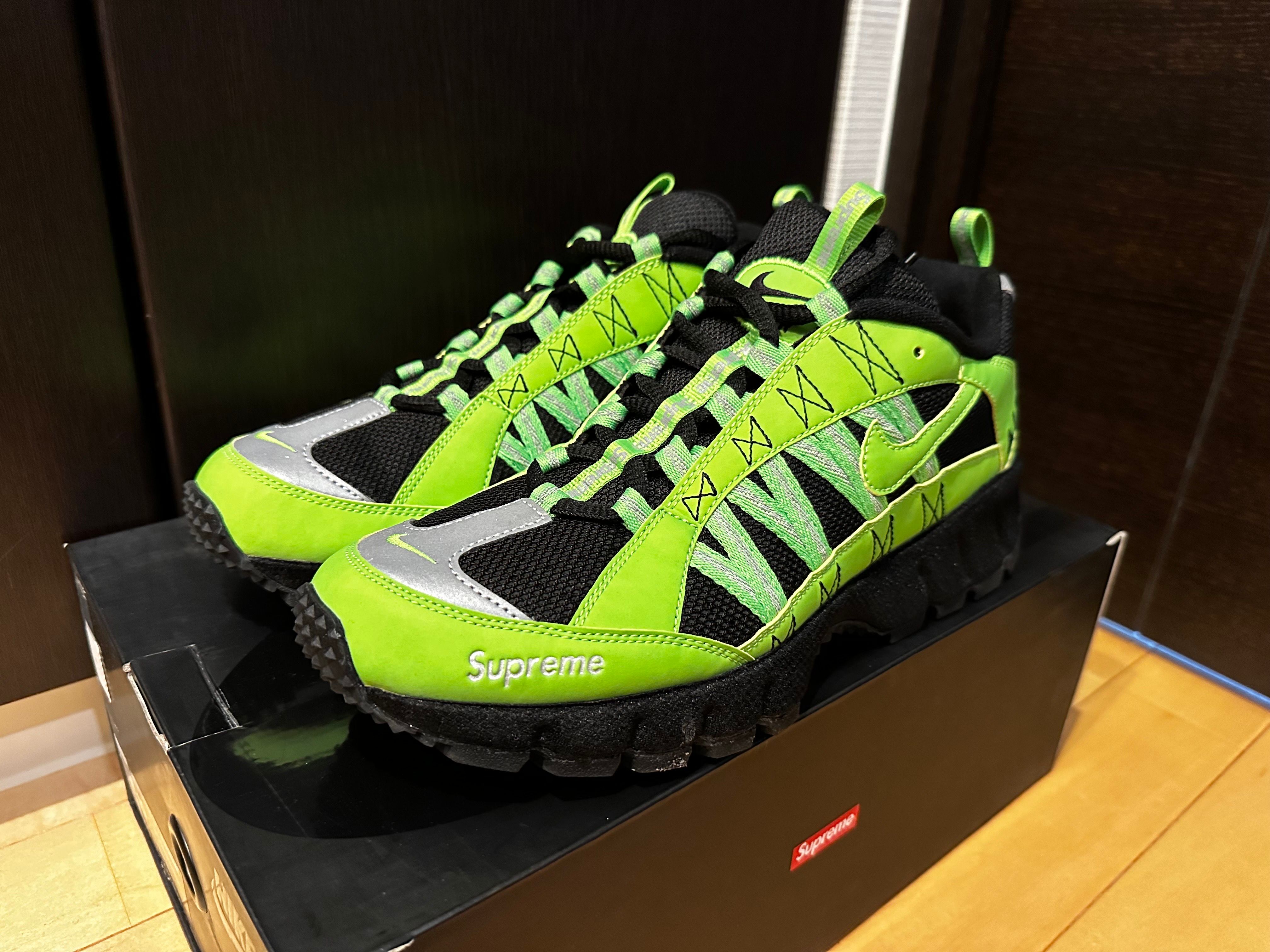 Supreme × Nike Air Humara "Green"
