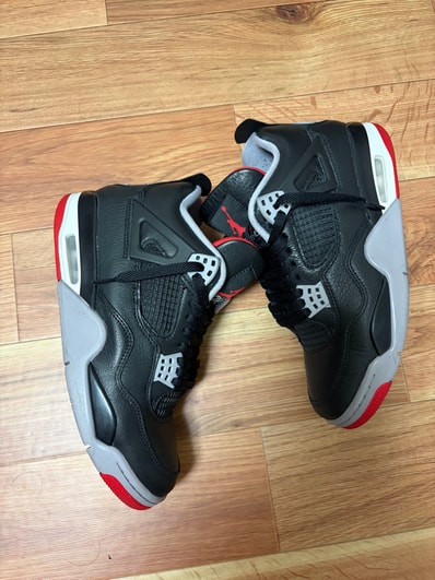 Nike Air Jordan 4 Retro "Bred Reimagined"